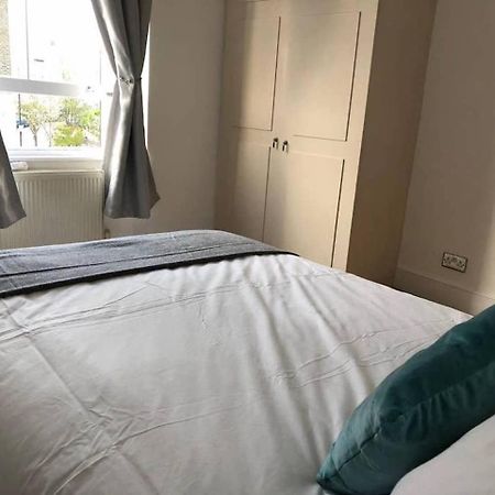 Eurostar Budget Rooms - Next To Kings Cross & Eurostar Train Station London Exterior photo