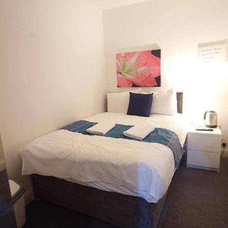 Eurostar Budget Rooms - Next To Kings Cross & Eurostar Train Station London Exterior photo