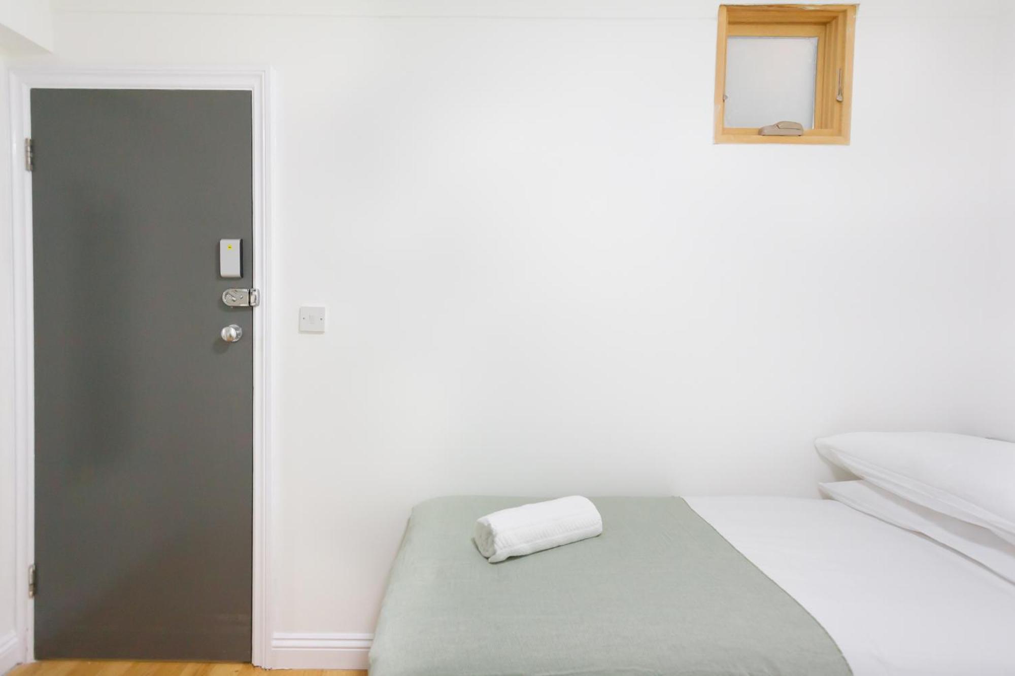 Eurostar Budget Rooms - Next To Kings Cross & Eurostar Train Station London Exterior photo