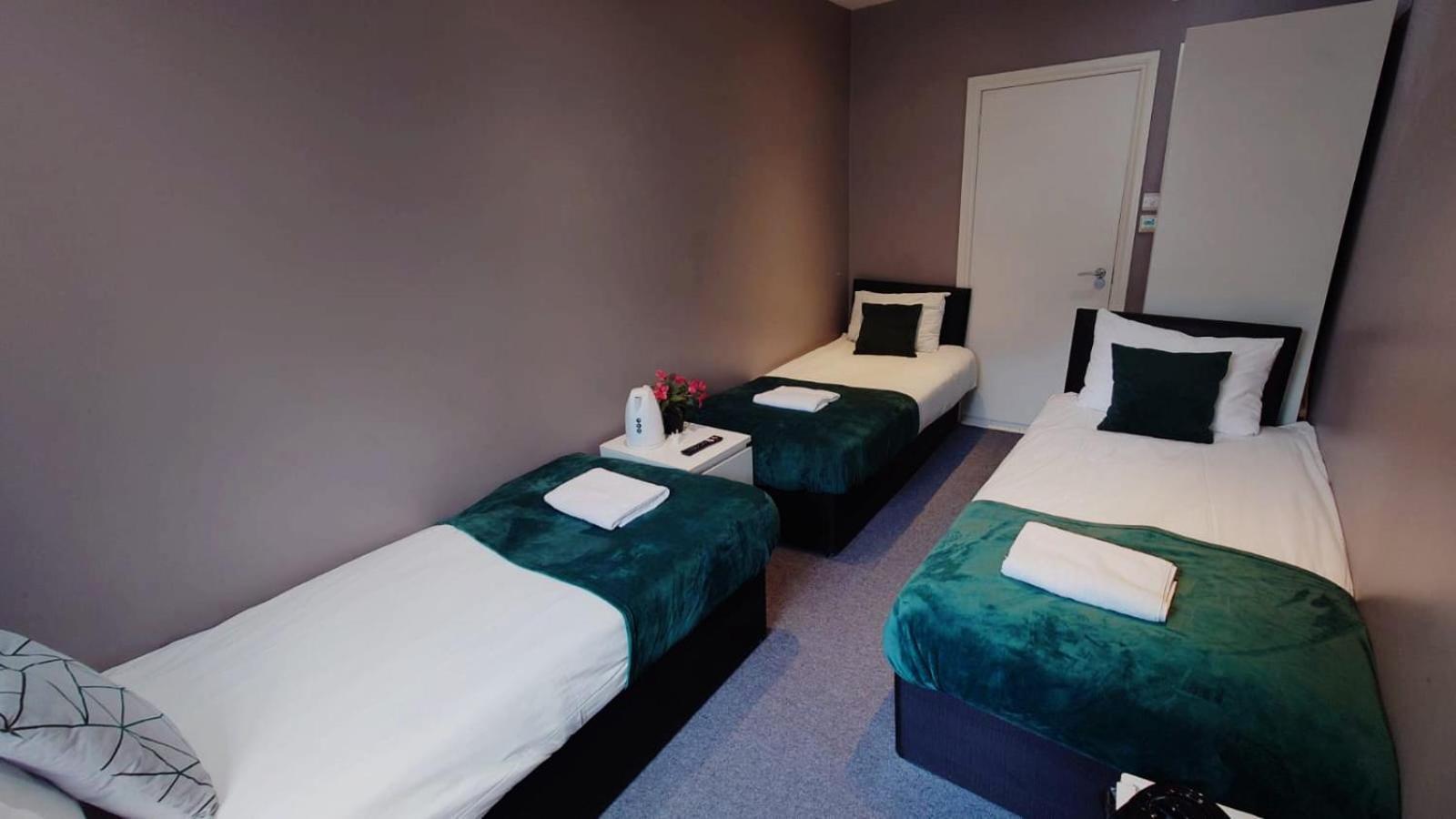 Eurostar Budget Rooms - Next To Kings Cross & Eurostar Train Station London Exterior photo